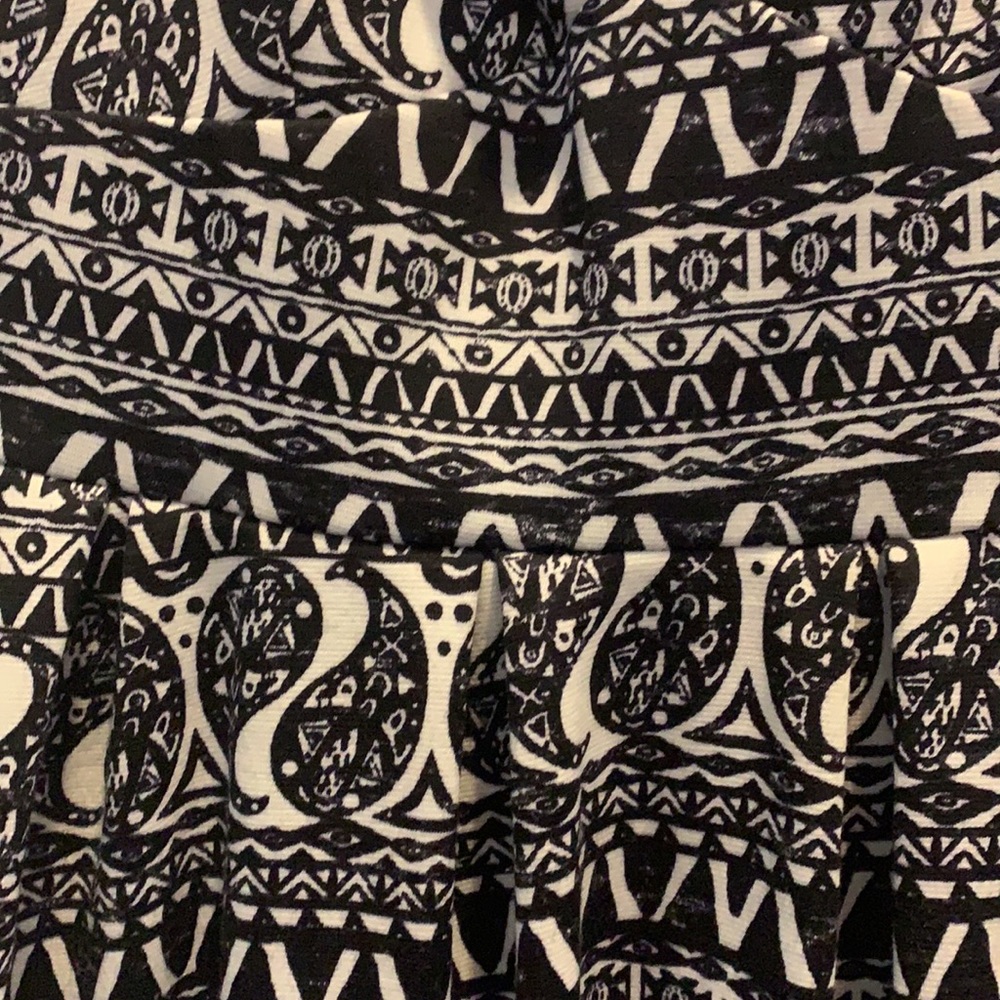 Dress - Picture 4 of 6
